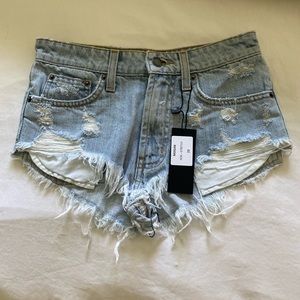 Meet your Posher, Natasha